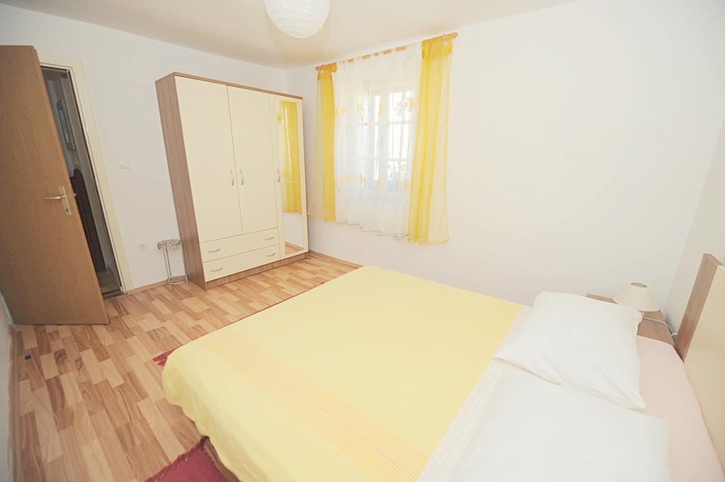 Apartment Karla Jadrtovac Номер фото